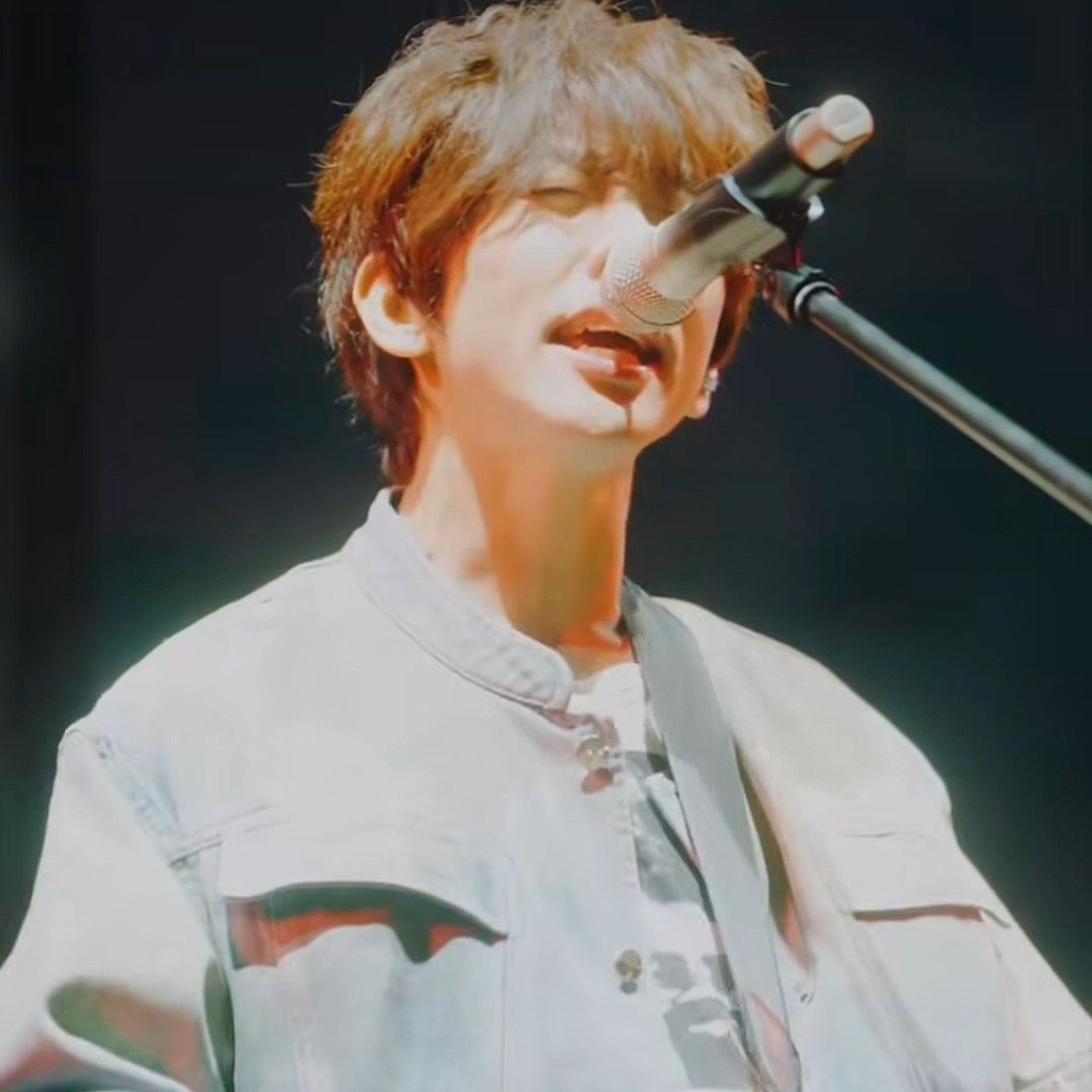 Latest photo of Lee Seungyoon