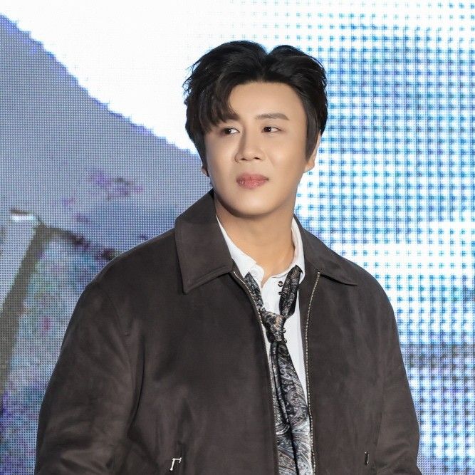 Recent activity shot of Jin Haesung