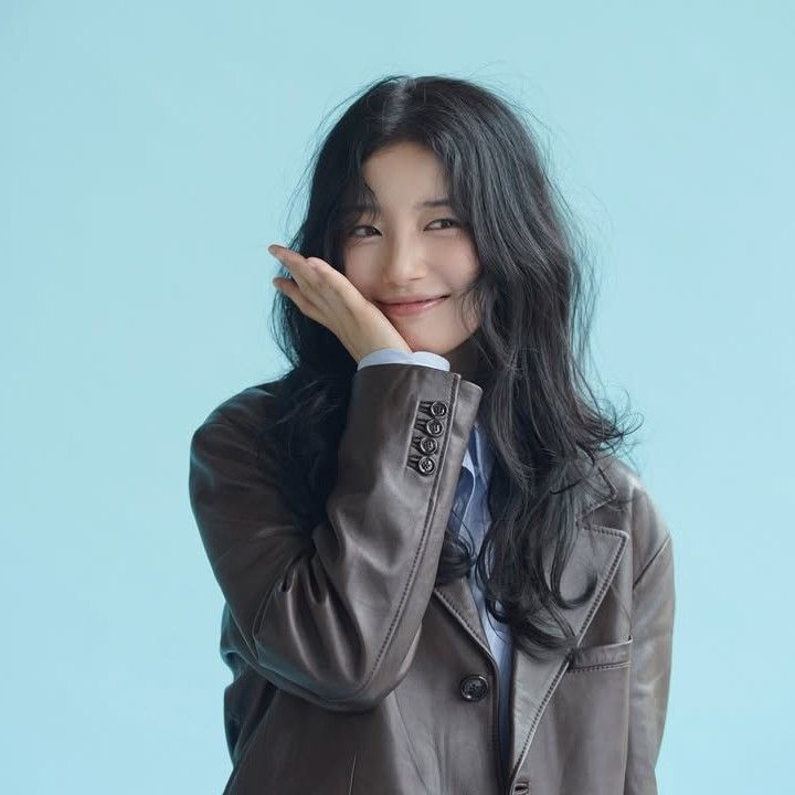 Latest photo of Bae Suzy