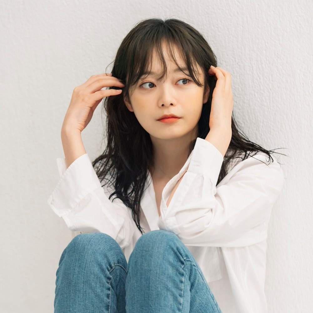 Behind-the-scenes cut of Jeon Somin