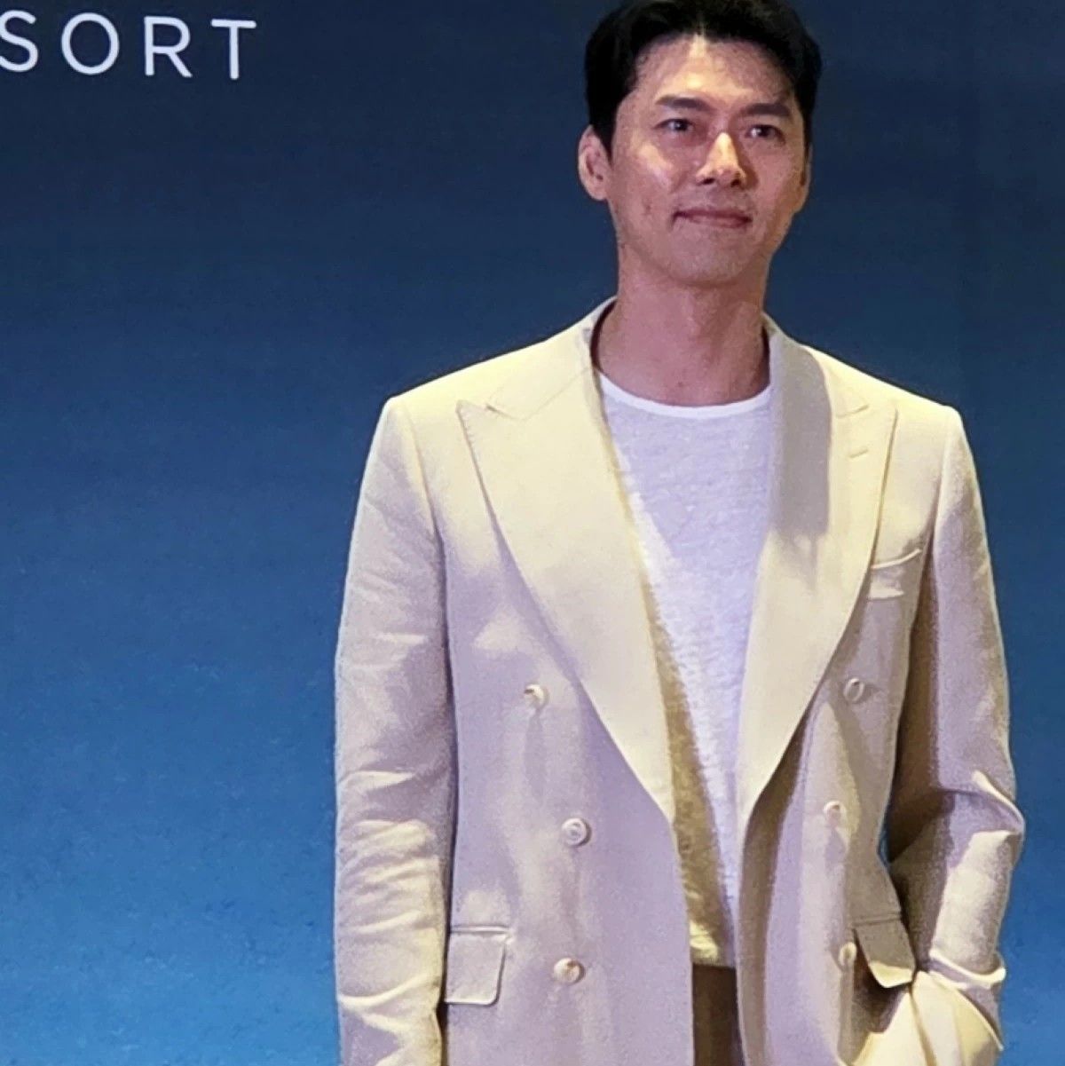 Latest photo of Hyun Bin