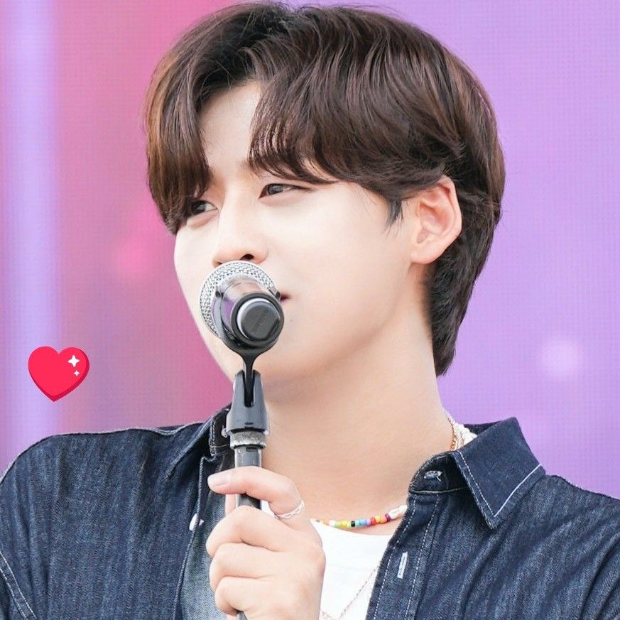 Recent activity shot of Lee Solomon