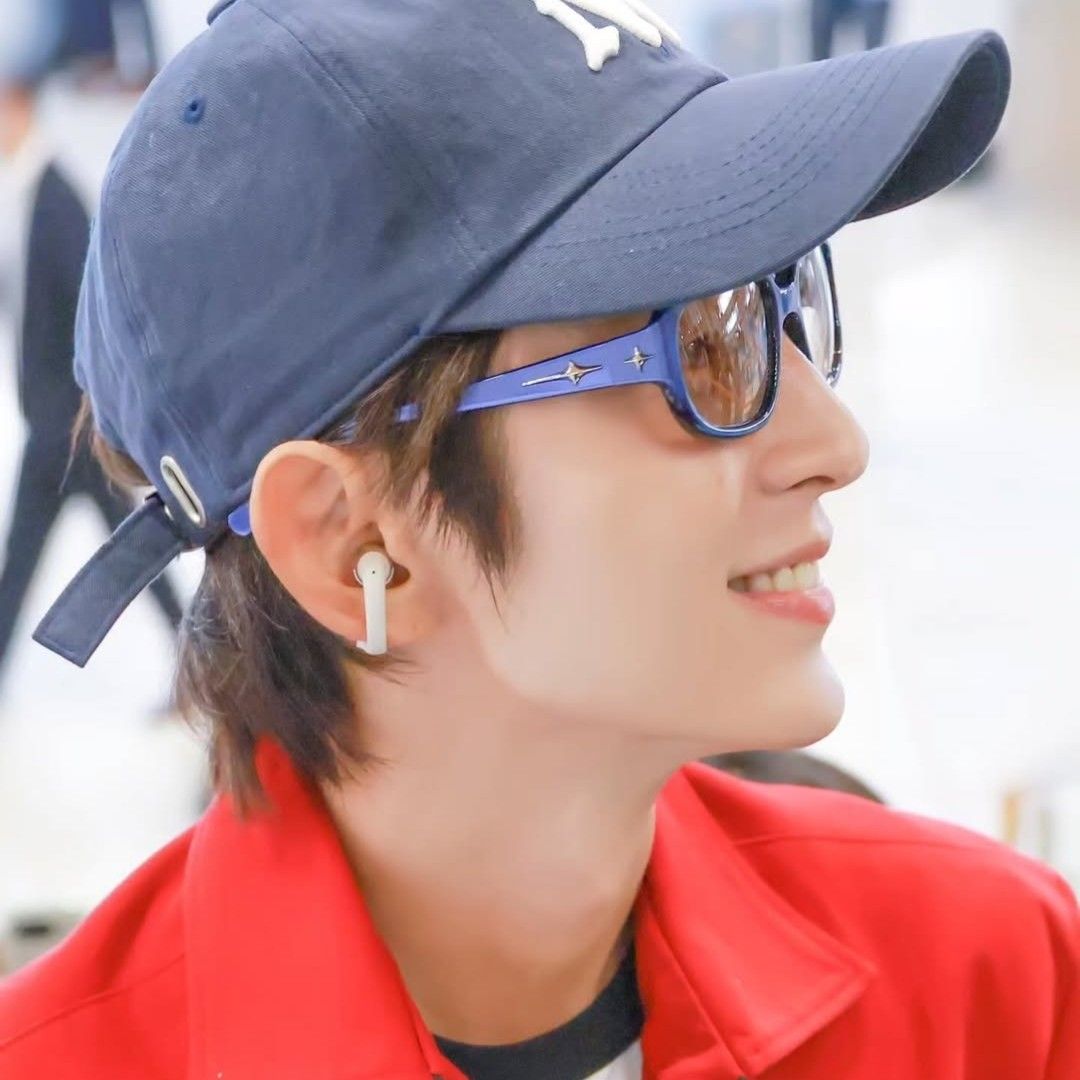 Latest photo of Lee Joongi