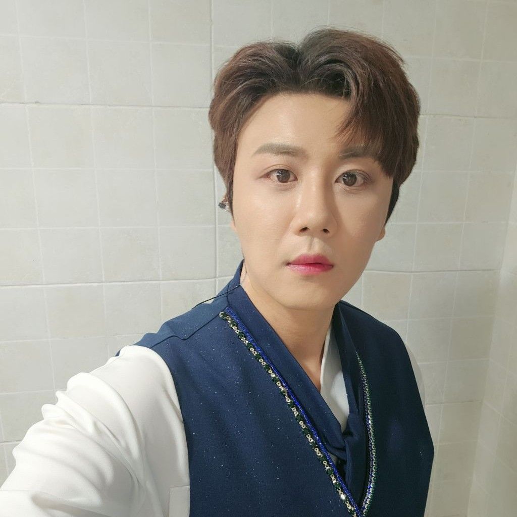 Recent activity shot of Jin Haesung
