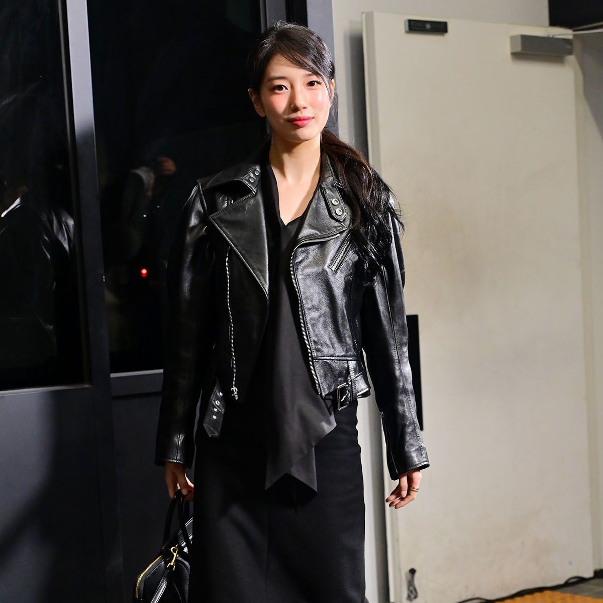 A moment captured by a fan of Bae Suzy