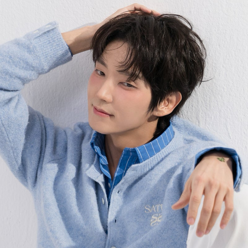 Behind-the-scenes cut of Lee Joongi