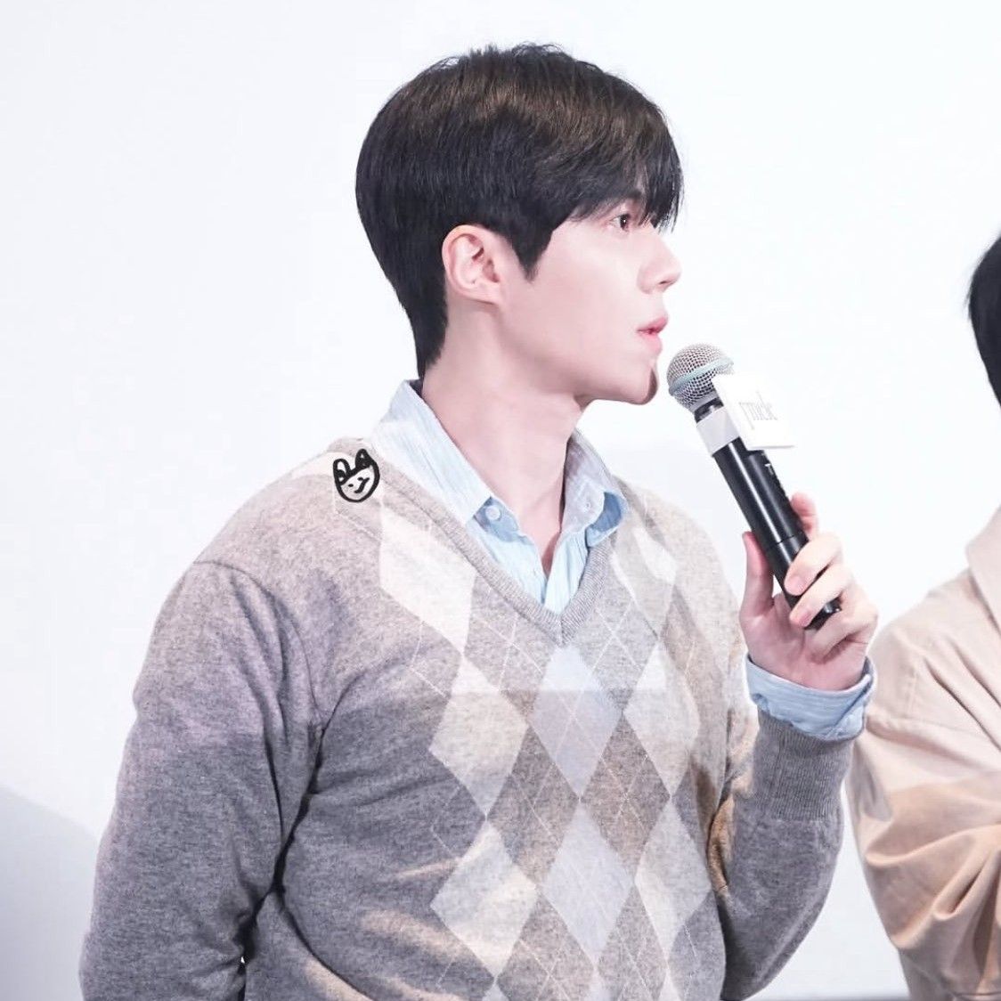 A moment captured by a fan of Kim Seonho