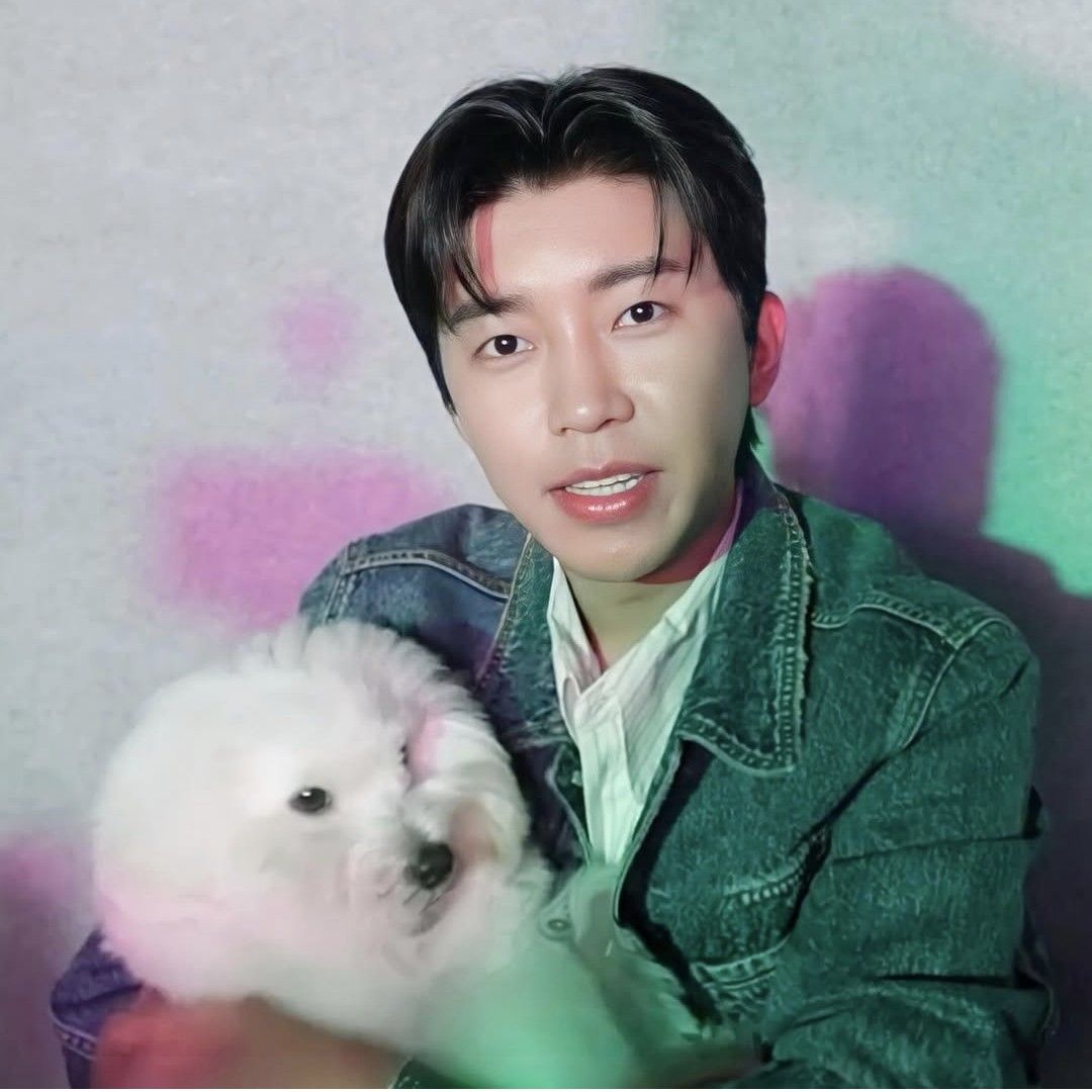 Foto terbaru dari Lim Youngwoong