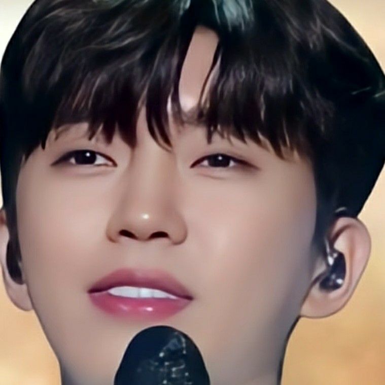 Momen yang diabadikan oleh penggemar Lim Youngwoong