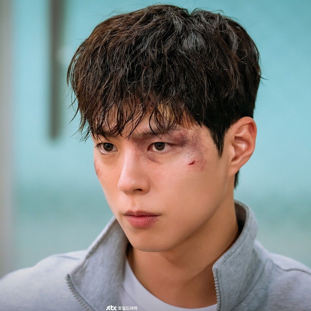A moment captured by a fan of Park Bogum