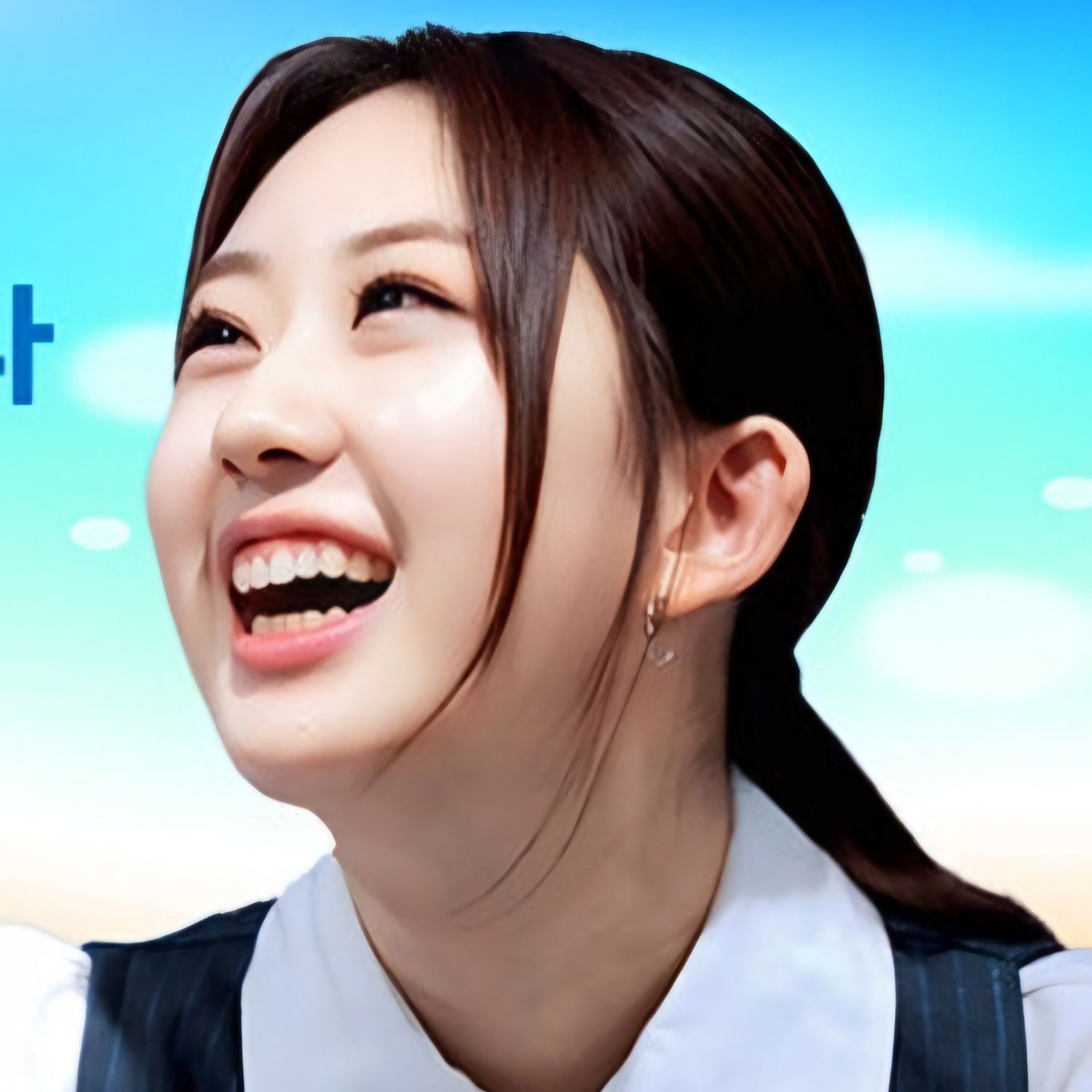 A moment captured by a fan of Jeon Yujin