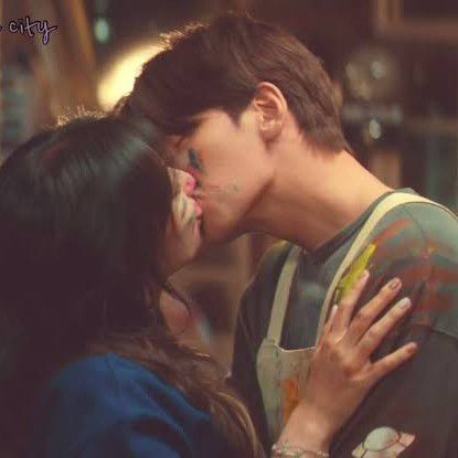 A moment captured by a fan of Kim Jiwon