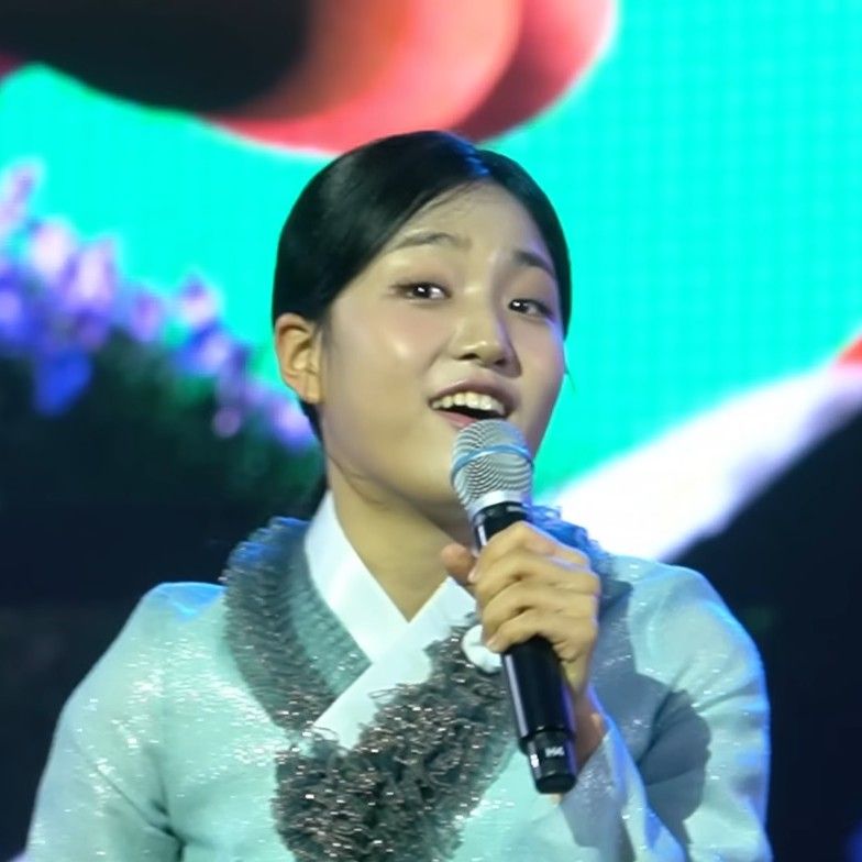 Cuplikan di balik layar dari Kim Taeyeon