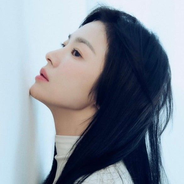 Latest photo of Song Hyekyo
