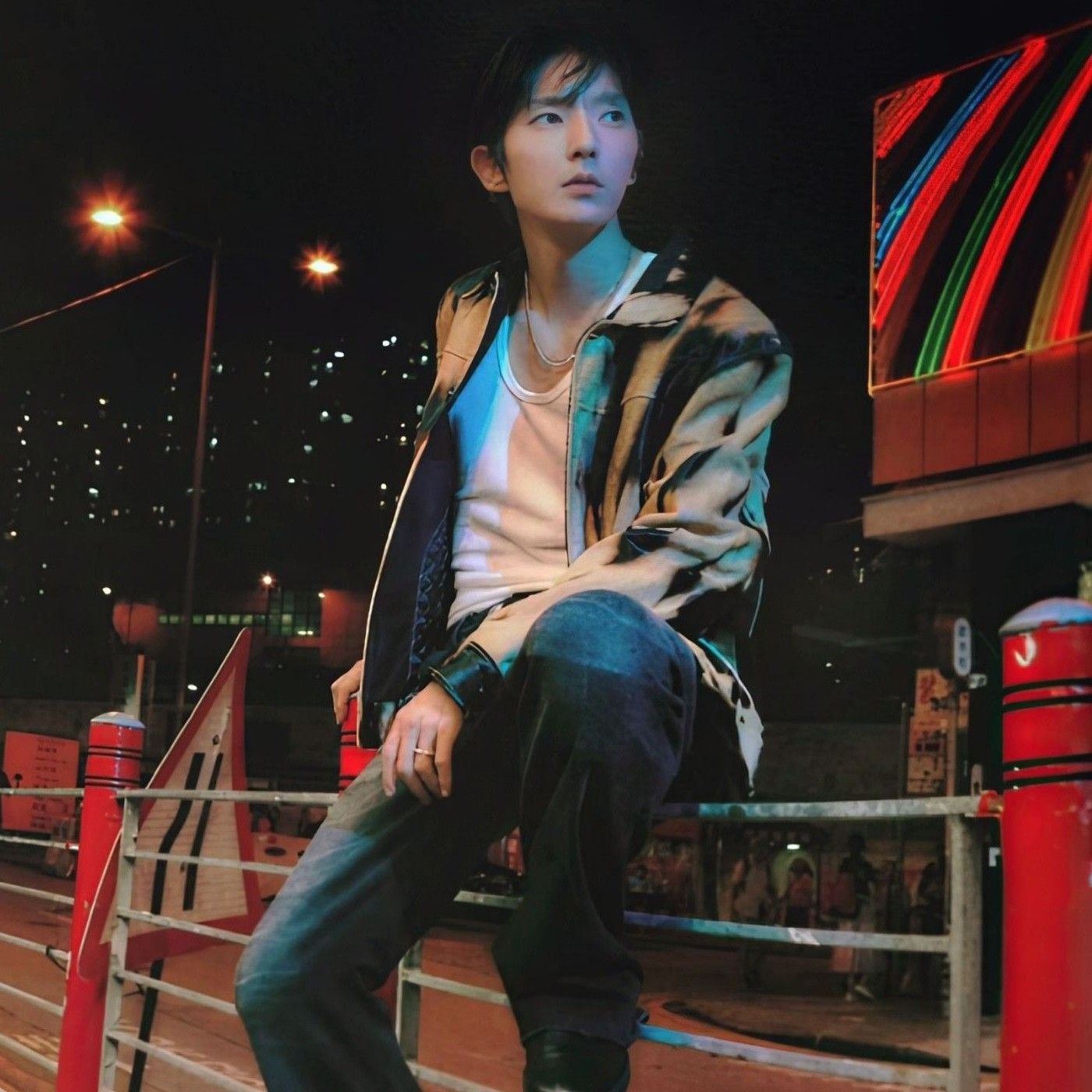 Latest photo of Lee Joongi