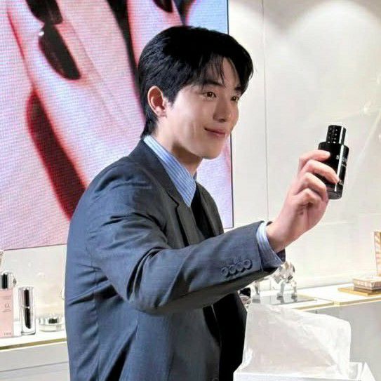 A moment captured by a fan of Nam Joohyuk