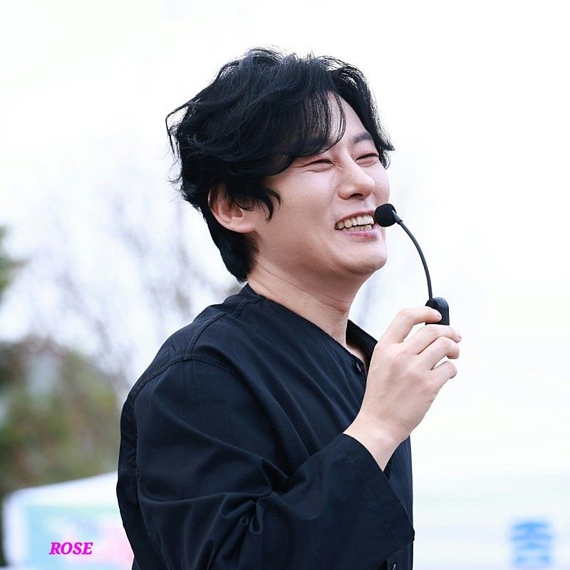 カン・ムンギョンの最近の活動ショット