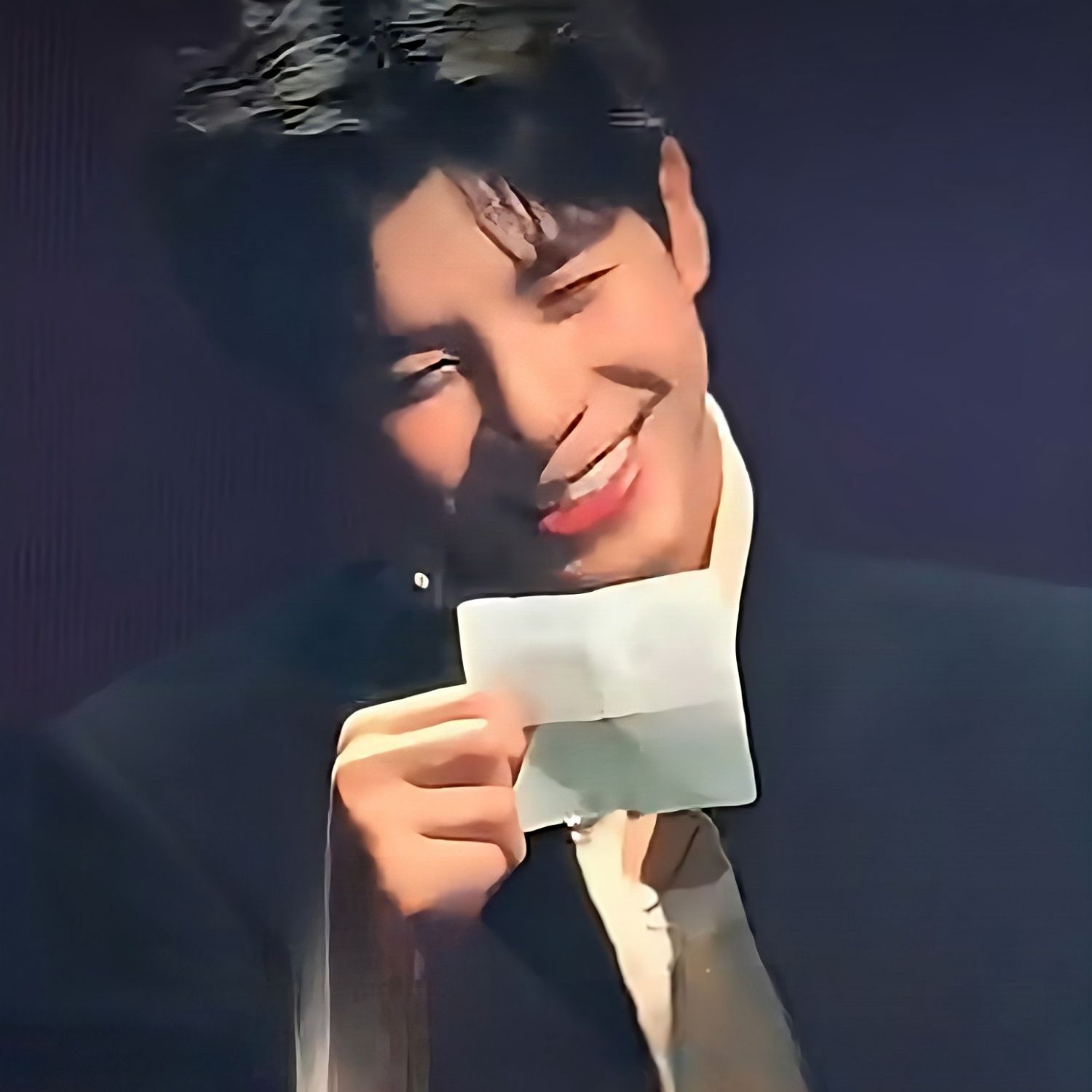 Recent activity shot of Jeong Dongwon