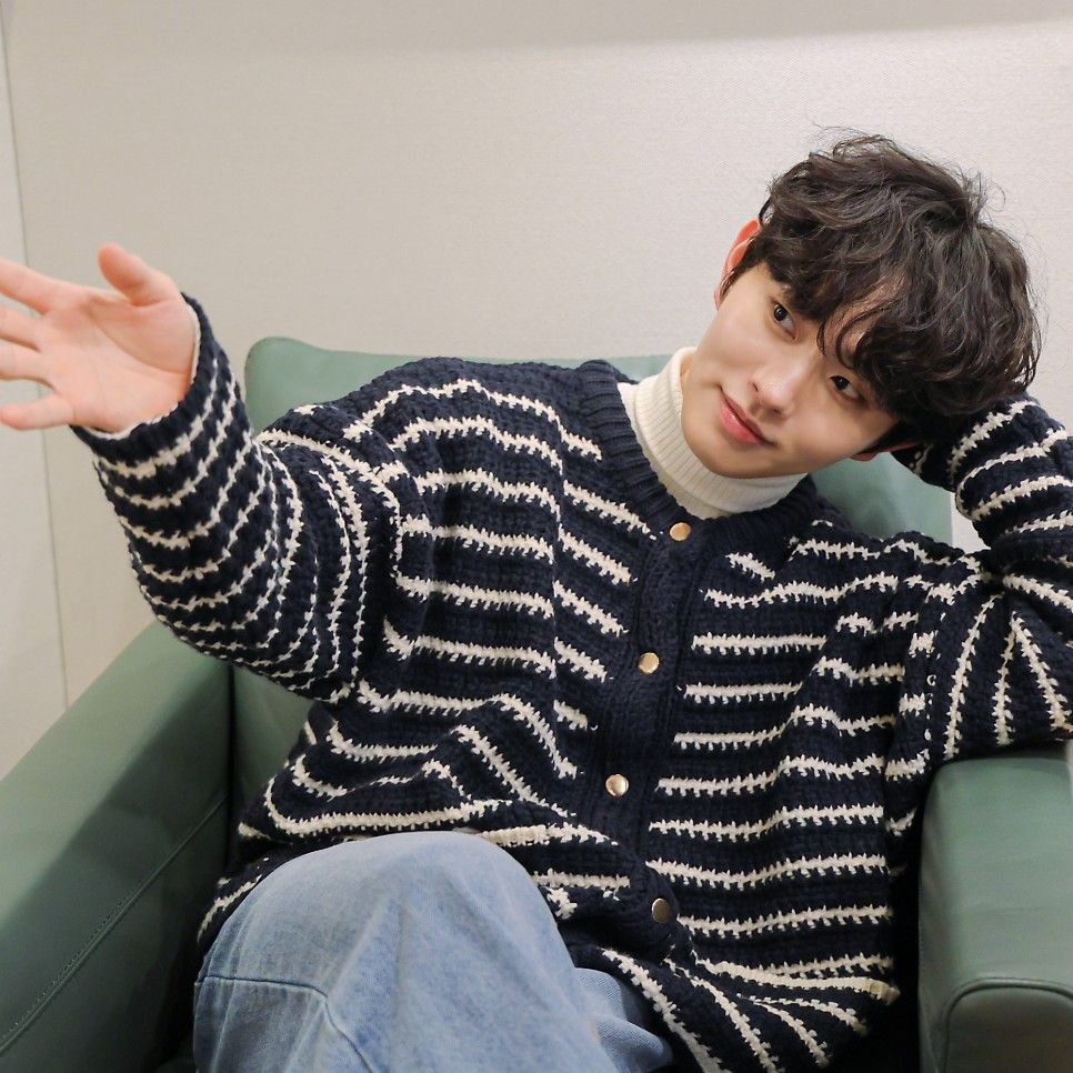 Foto kegiatan terbaru dari Lee Byeongchan