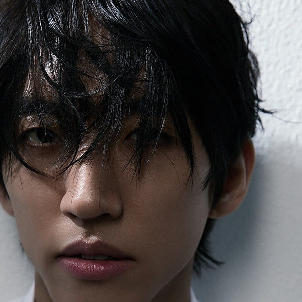 Behind-the-scenes cut of Lee Seungyoon