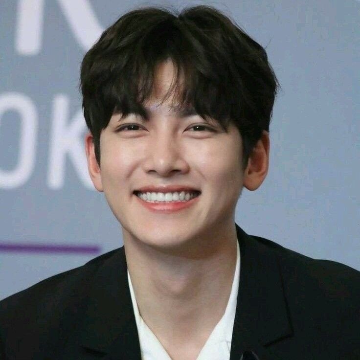 チ・チャンウクのビハインドカット