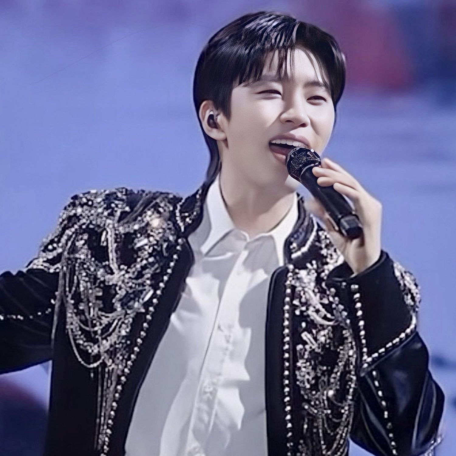 Momen yang diabadikan oleh penggemar Lim Youngwoong