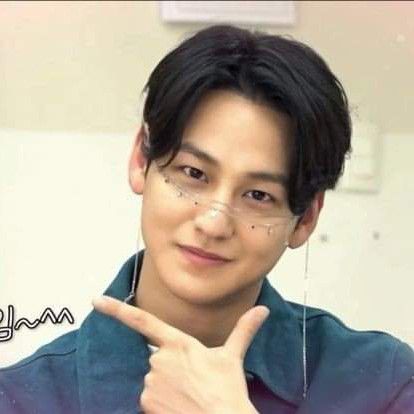 Recent activity shot of Kim Bum