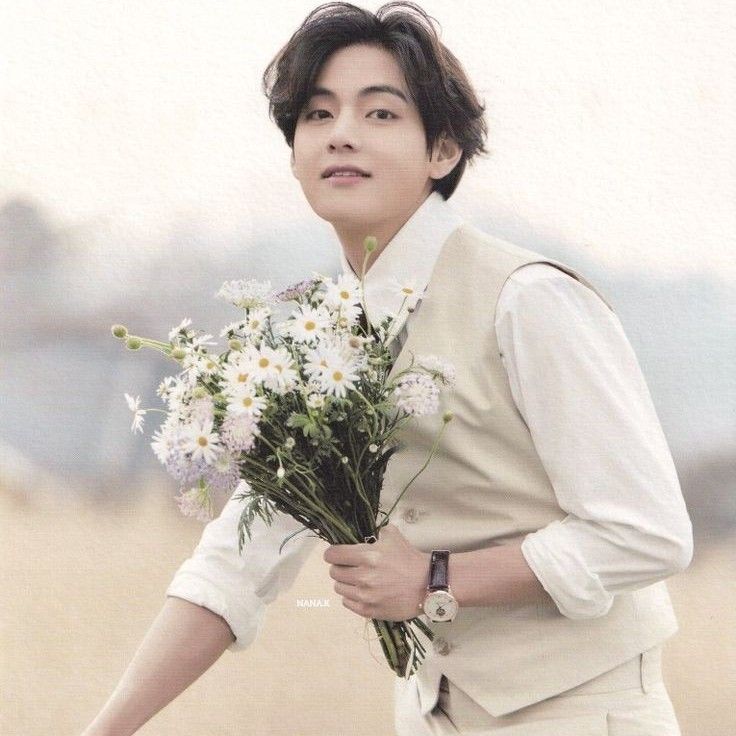 Recent activity shot of Kim Taehyung (V)