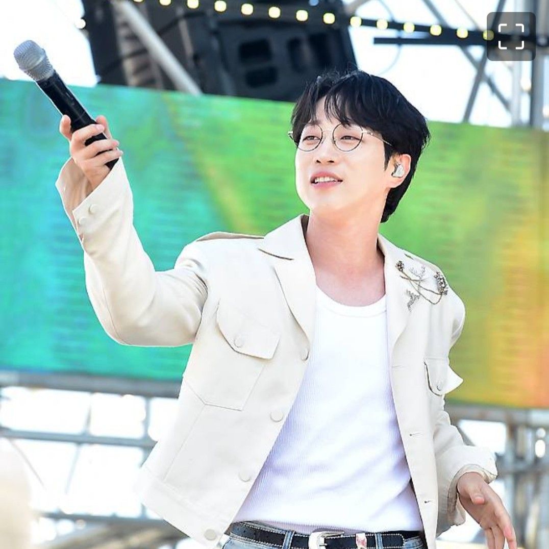 Latest photo of An Sunghoon