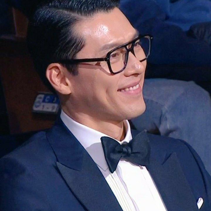 Cuplikan di balik layar dari Hyun Bin