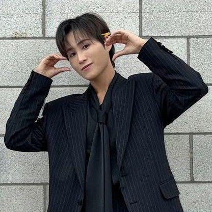 金熙栽的最新照片