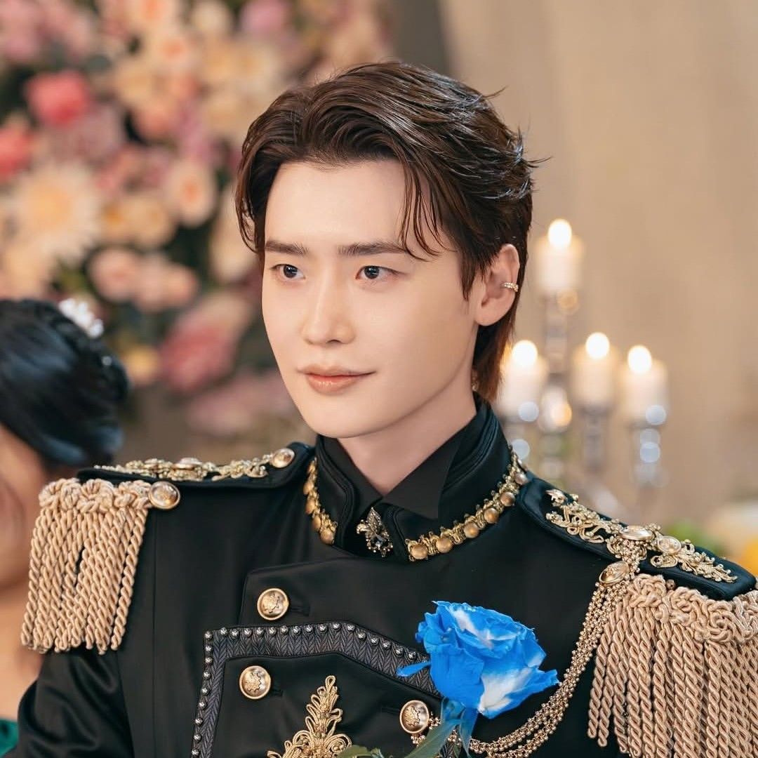 粉絲拍下的李鍾碩瞬間