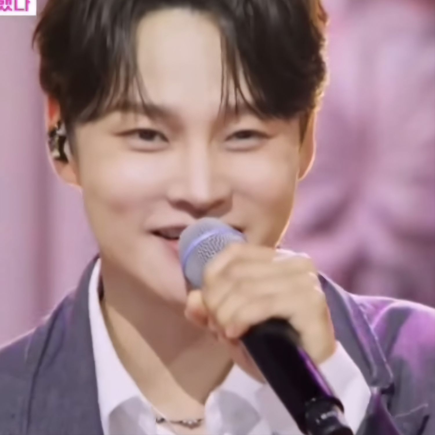 朴瑞鎮的最新照片