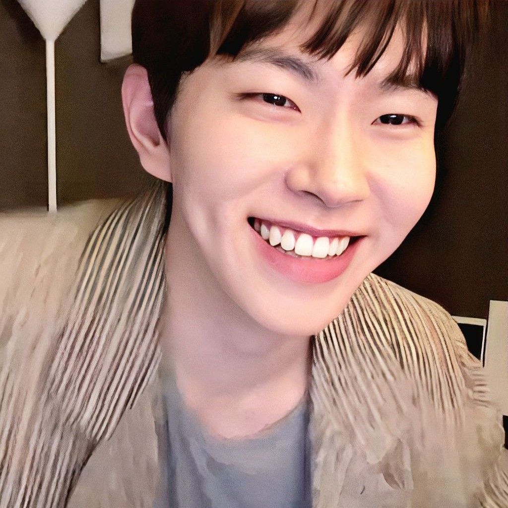 Behind-the-scenes cut of Lee Byeongchan