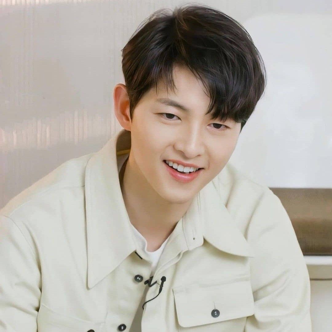Behind-the-scenes cut of Song Joongki
