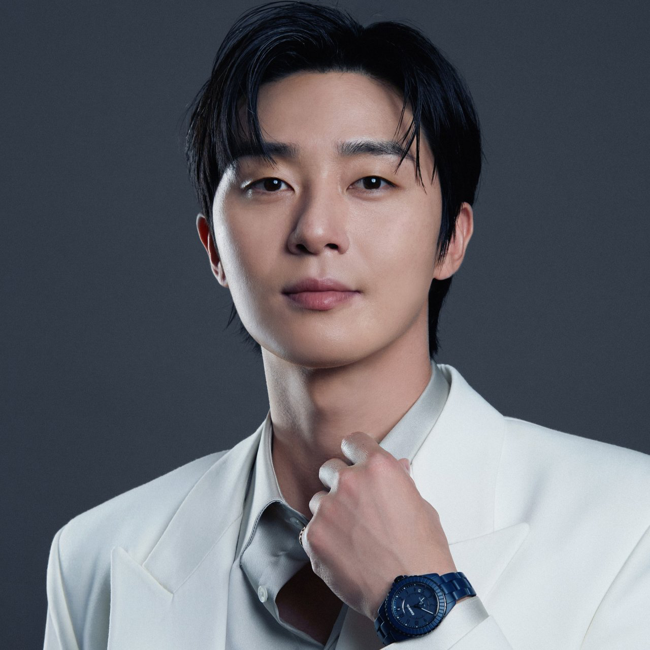 A moment captured by a fan of Park Seojoon