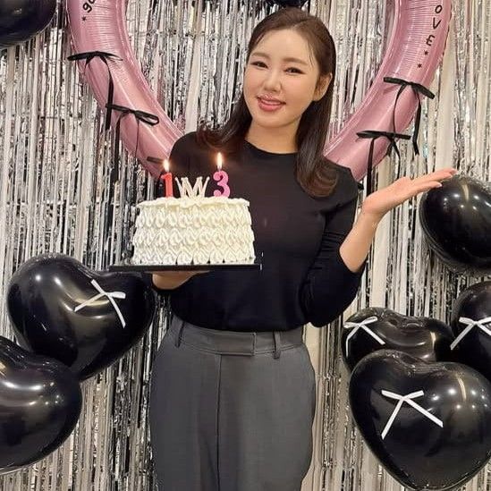 Momen yang diabadikan oleh penggemar Song Gain