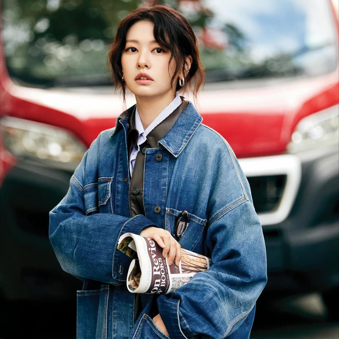 Recent activity shot of Jung Somin