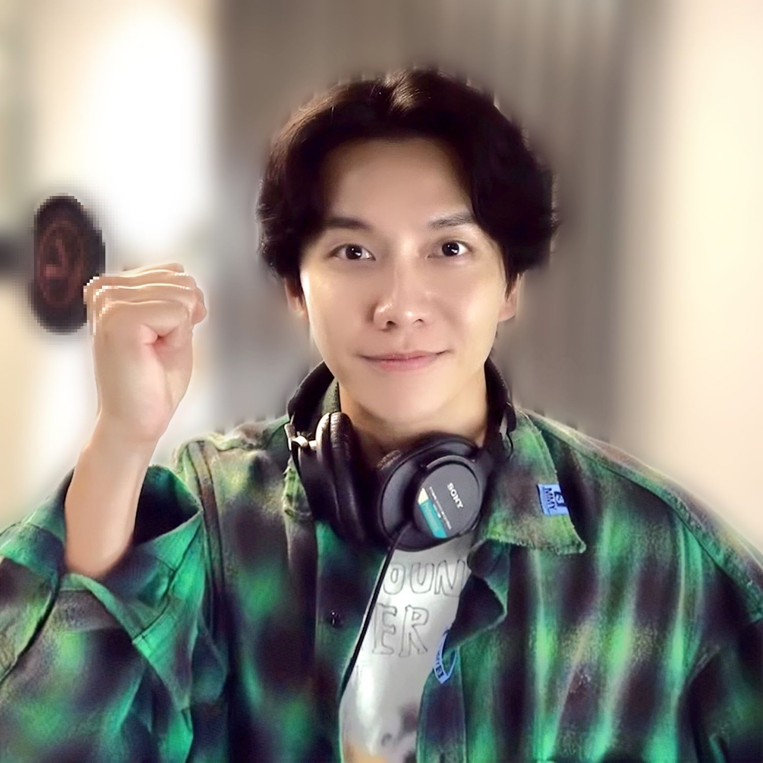 A moment captured by a fan of Lee Seunggi