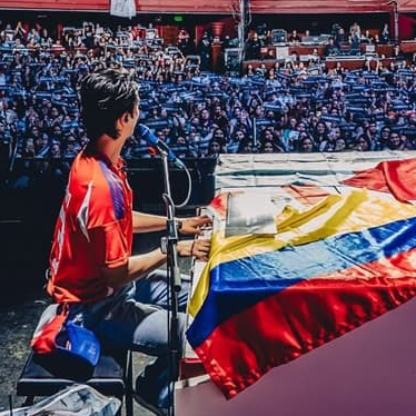 Recent activity shot of Park Bogum