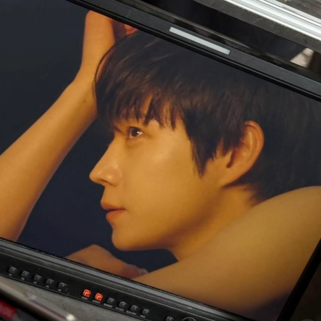 Behind-the-scenes cut of Kim Youngdae