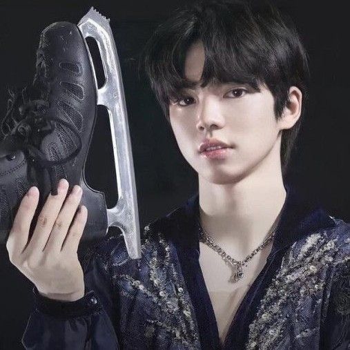 Behind-the-scenes cut of Cha Junhwan