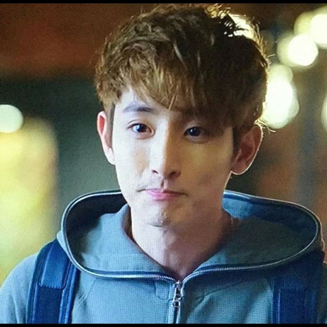 Behind-the-scenes cut of Lee Soohyuk