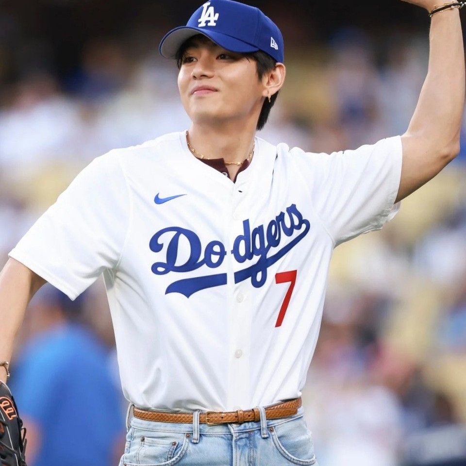 Postingan selebriti populer yang disukai penggemar