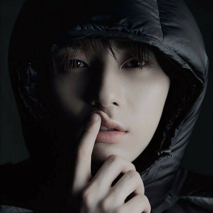 Recent activity shot of Hwang Minhyun