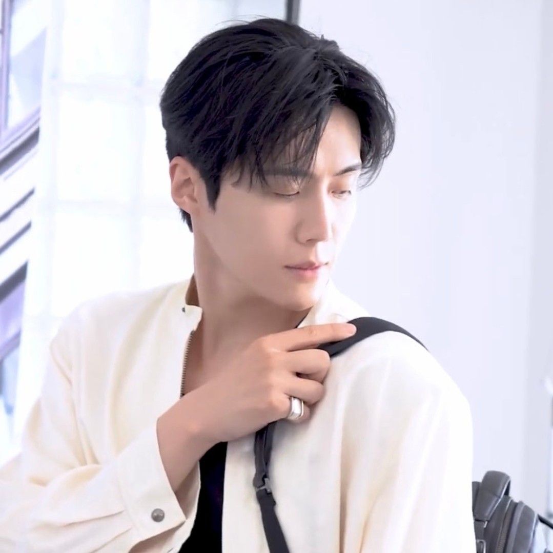 Latest photo of Kim Seonho