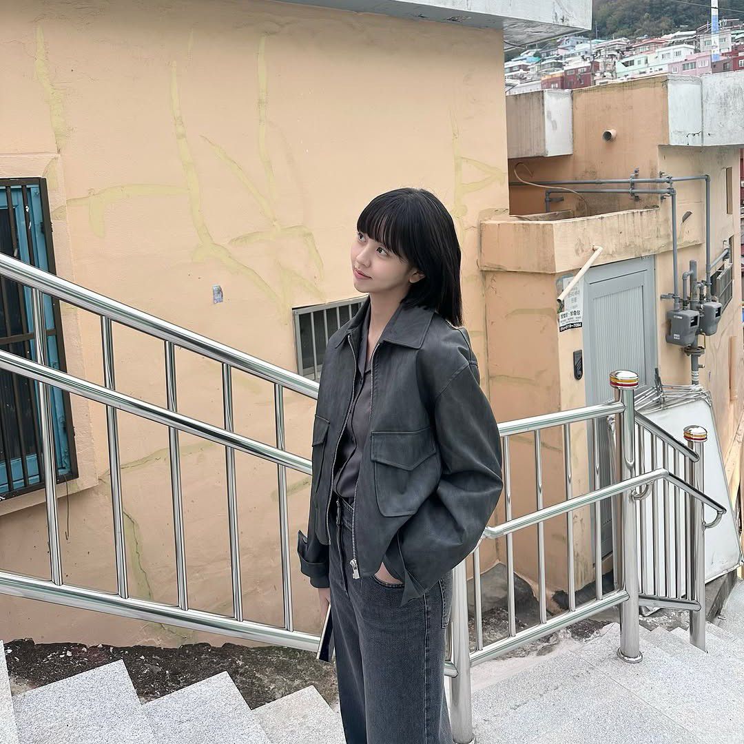 Behind-the-scenes cut of Kim Sohyun