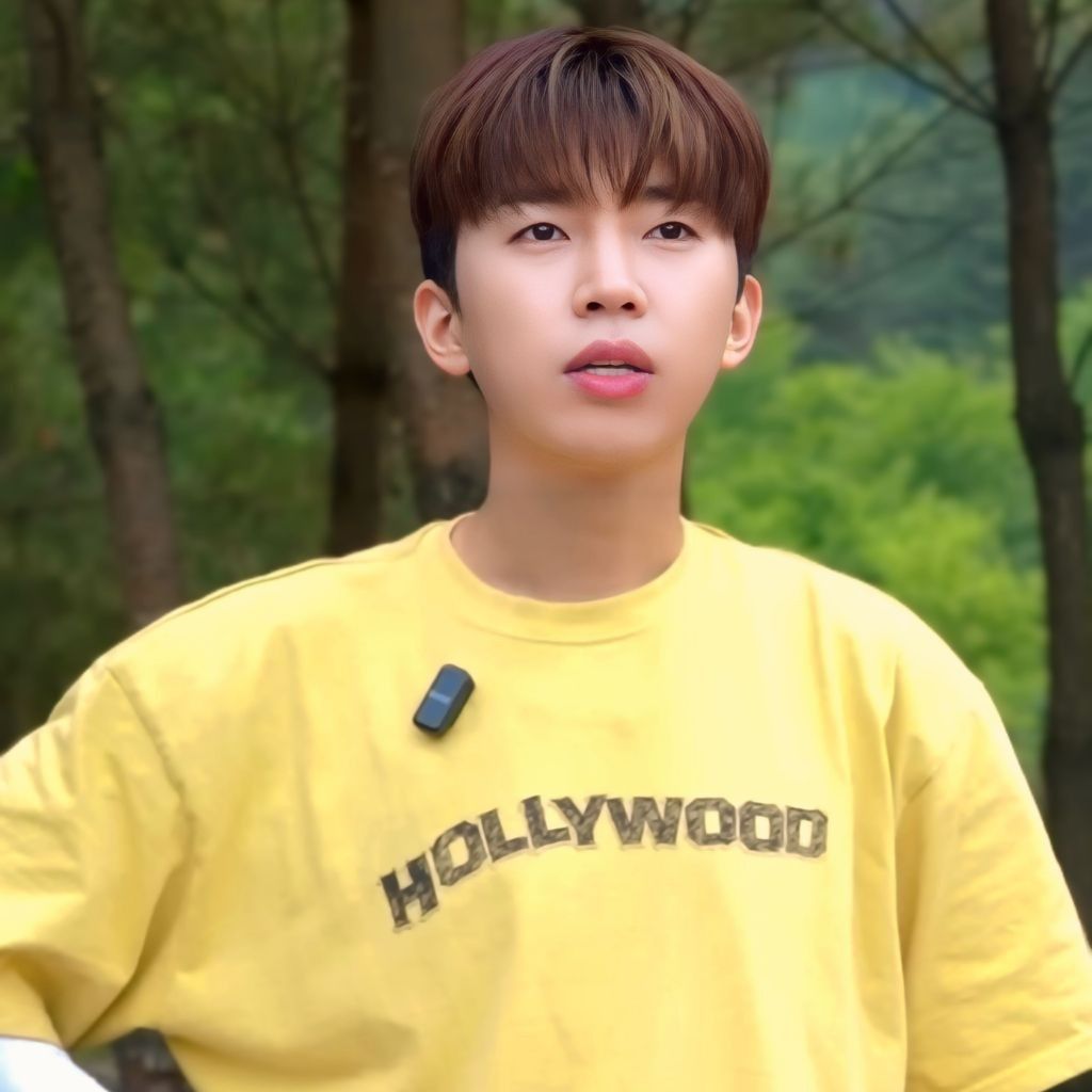 Latest photo of Lim Youngwoong