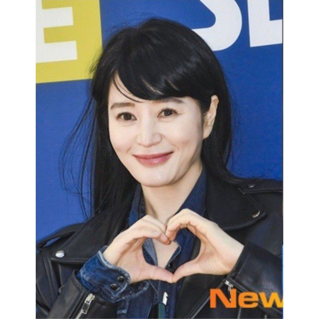 Latest photo of Kim Hyesoo