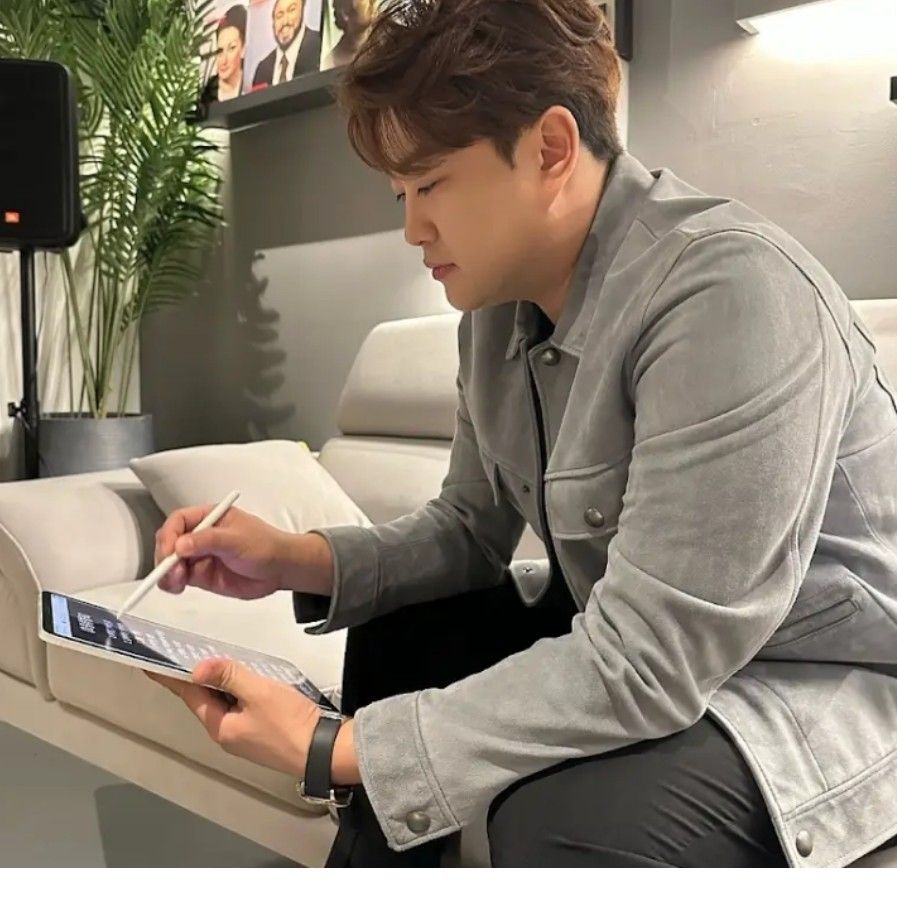 Latest photo of Kim Hojoong